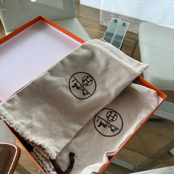 Hermes White Himalaya Oran Sandals - Picture 11 of 12